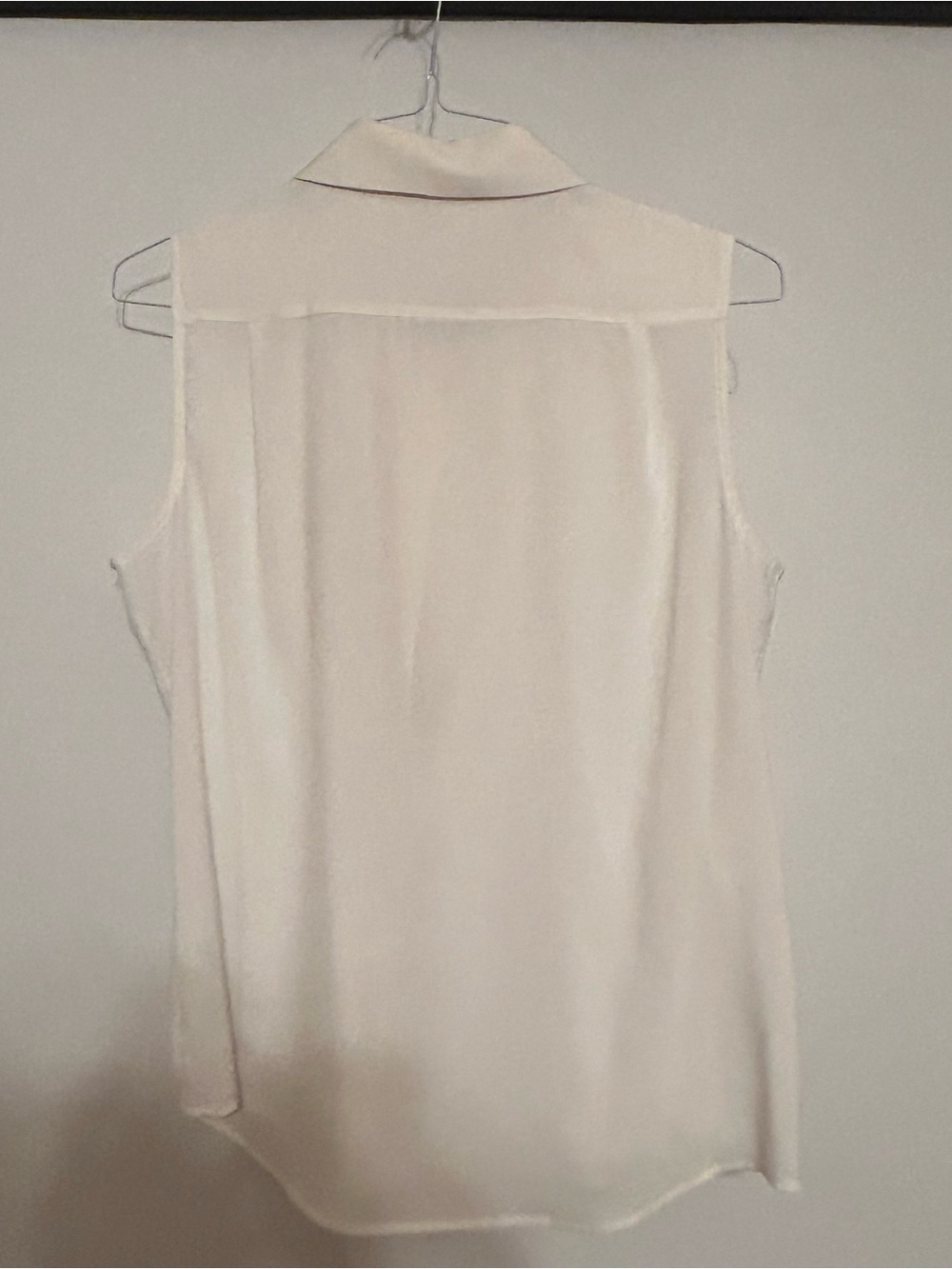 Valerie Stevens Cream Sleeveless Collared Camisole Top
